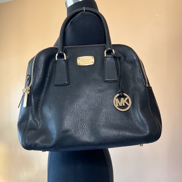 Michael Kors Alexis Black Pebble Leather Bag - Picture 2 of 15